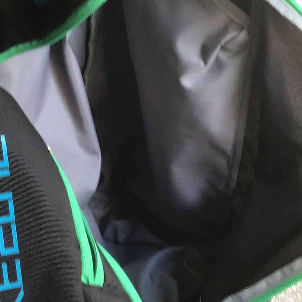 SOLD....Nike Elite back pack - Picture 7 of 8
